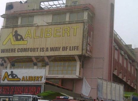 BREAKING NEWS: Abuja's most popular furniture house, Alibert, on fire